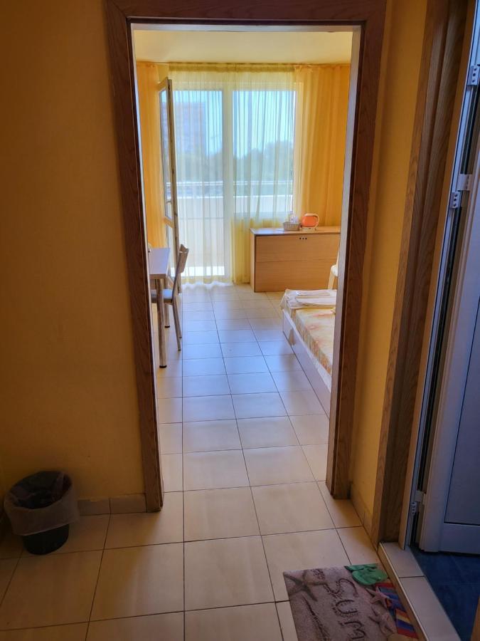 Apartamenti Ivaia Apartment Varna Exterior foto