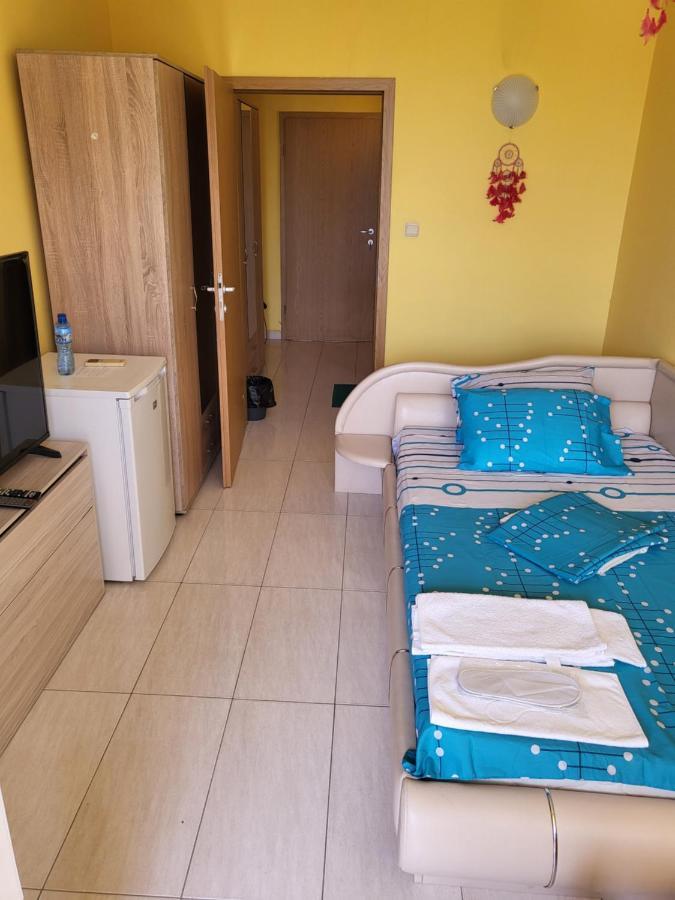 Apartamenti Ivaia Apartment Varna Exterior foto