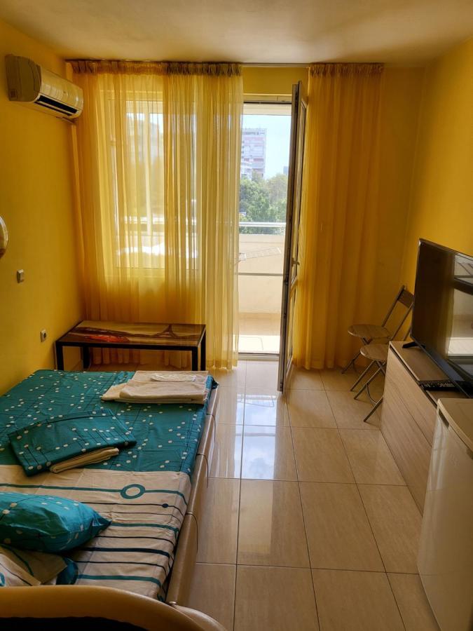 Apartamenti Ivaia Apartment Varna Exterior foto
