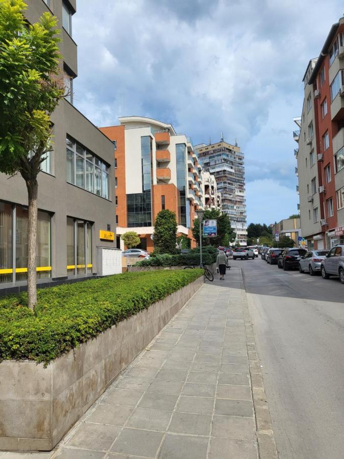 Apartamenti Ivaia Apartment Varna Exterior foto